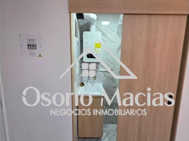 Arrienda apartamento en Alcazares
