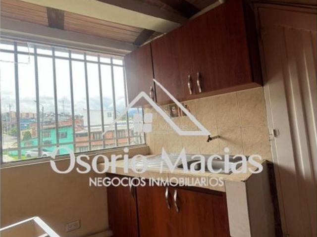 Arrienda apartamento en Alferez Real