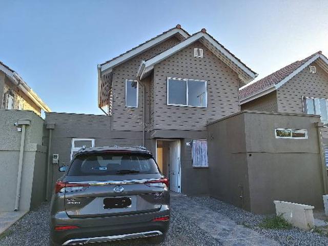 Arrienda Casa en Buin Condominio Privado