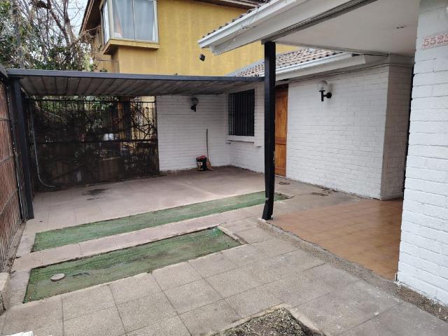 ARRIENDA CASA VILLA JARDINES DE VERSALLES 4D/2B