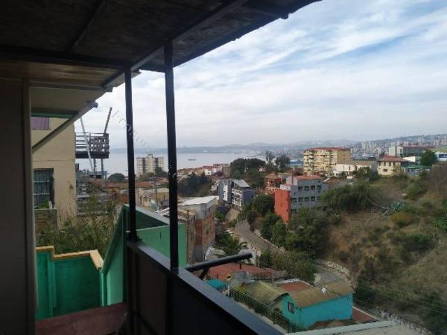 Arrienda casa 2do piso Cerro Cordillera