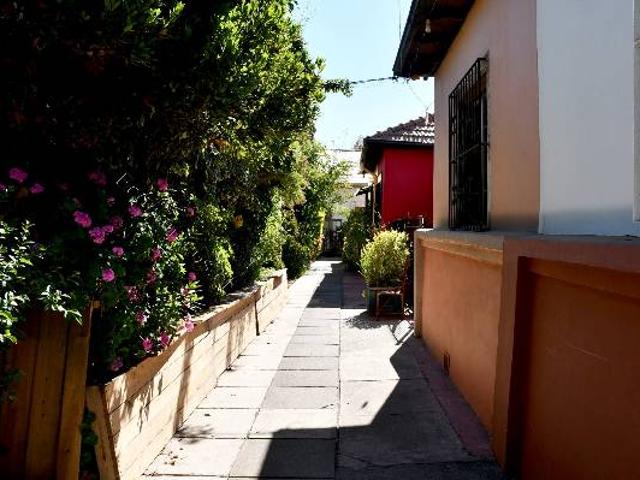 Arrienda Casa 5habitaciones, barrio Sta Elena Stgo
