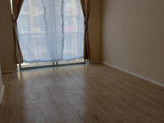 Arrienda depto. 3er piso 3 dorm 1 baño
