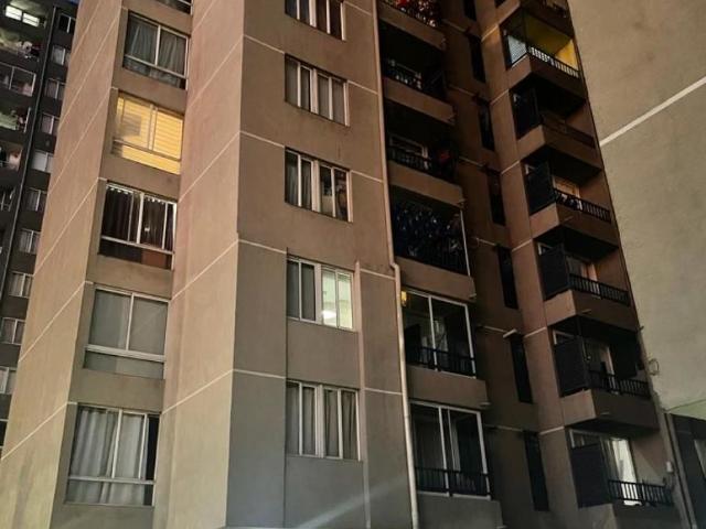Arrienda Depto. en Condominio Edificio Plaza Lourdes, Comuna Quinta Normal, Santiago