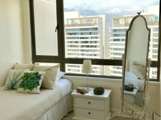 Arrienda Departamento Av. Kennedy con Av. Manquehue