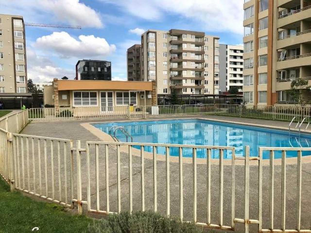 Arrienda Departamento de 3 Dormitorios, 2 Baños, Estac y Bodega en Condominio Los Conquistadores