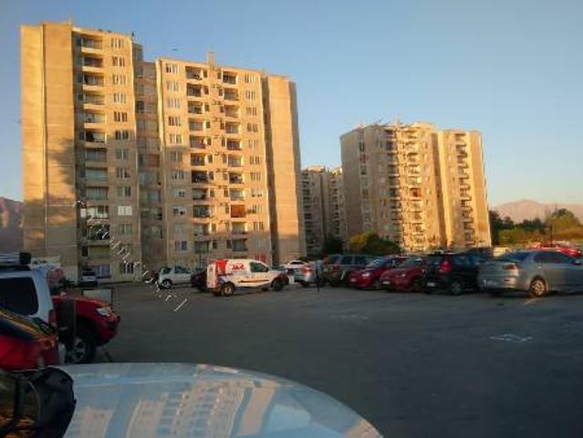 ARRIENDA DPTO EN CONDOMINIO INC GGCC $430.000