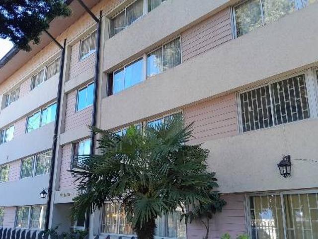 ARRIENDO $550.000 CARMEN CON SAN MARTÍN CURICÓ
