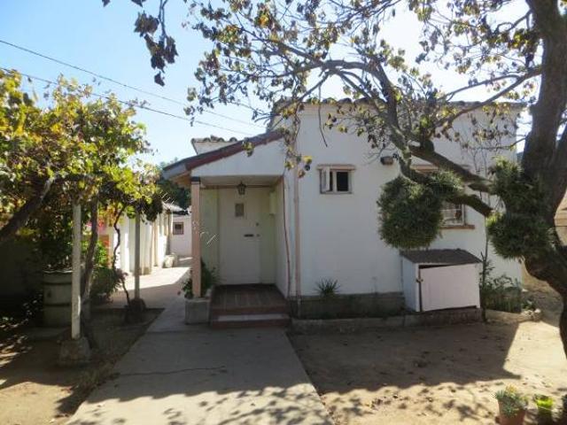 Arriendo 2 deptos 1d 1b cerca UNAB Viña del Mar