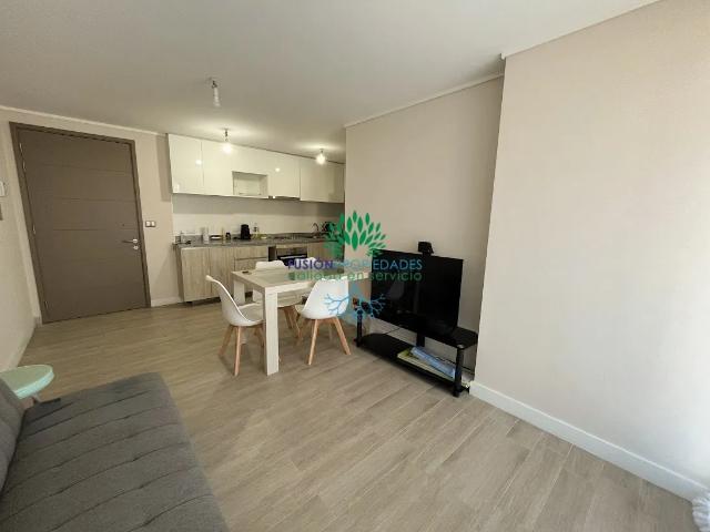 Arriendo 2d1b1e Amoblado, Lomas De Montemar, Concón