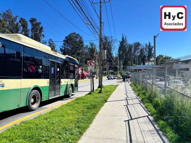 Arriendo 2D 1B con psicina Av. Jorge Kenrick Valparaíso