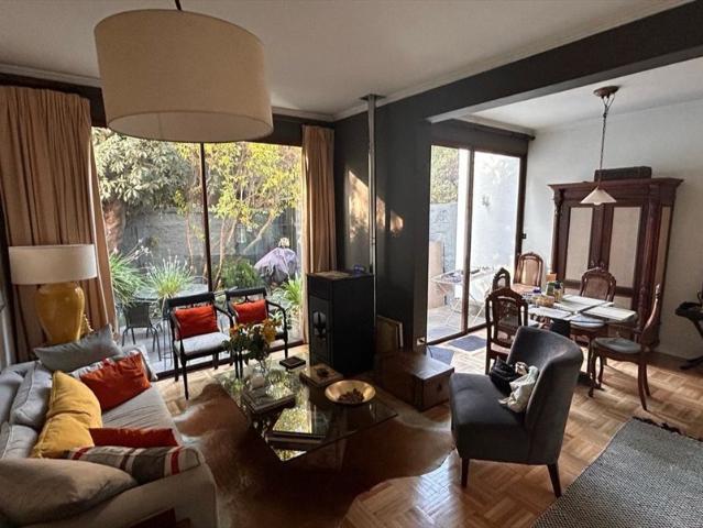 Arriendo una habitación, acogedora casa en Las Condes