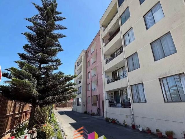 ARRIENDO AMOBLADO FRENTE A MALL PORTADA ANTOFAGASTA