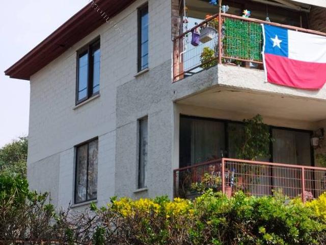 Arriendo amplio departamento en Pudahuel 3D 2B
