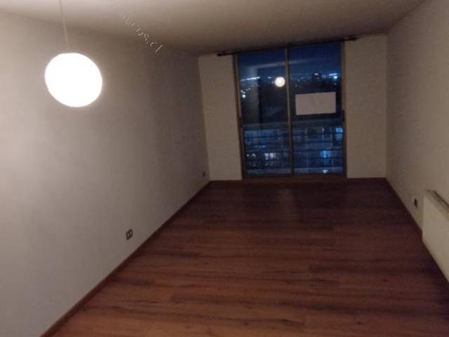 Arriendo amplio departamento en Santiago