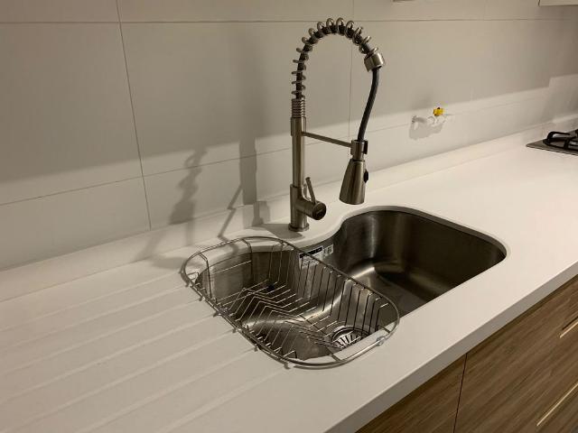 ARRIENDO AMPLIO Y LUMINOSO DEPTO 3 DORM 2 BANOS 1 ESTAC 1BOD