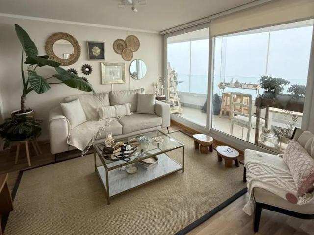Arriendo amplio y soleado depto. en condominio reñaca
