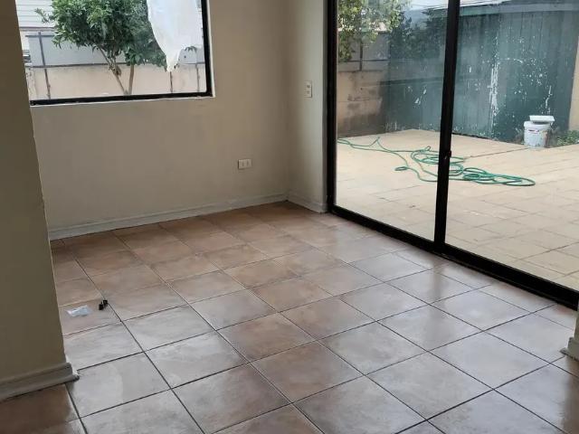 Arriendo Amplia Casa E Iluminada, Buen Barrio, 4d 2b