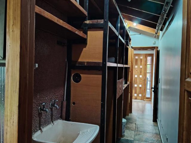 ARRIENDO AMPLIA CASA EN CONDOMINIO 4D 3B