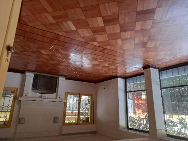 Arriendo amplia casa remodelada, disponible