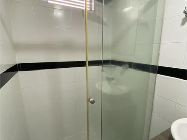 ARRIENDO APARTA ESTUDIO EDIFICIO COLORS APTO 307