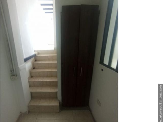 Arriendo aparta estudio Linares