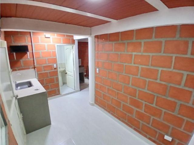 Arriendo apartaestudio con servicios en Samaria, Pereira