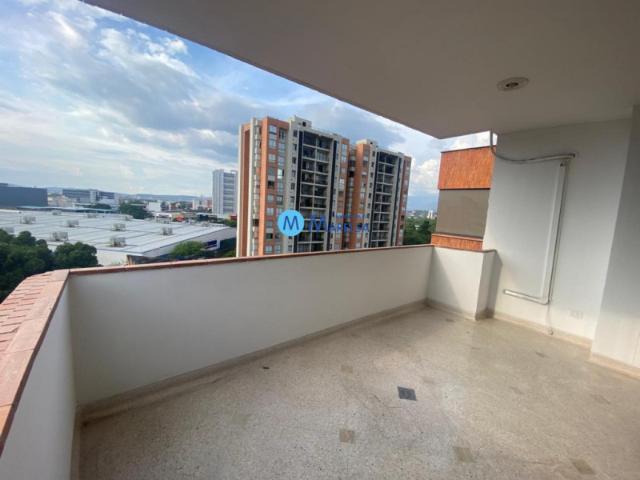 ARRIENDO APARTAMENTO en Caobos