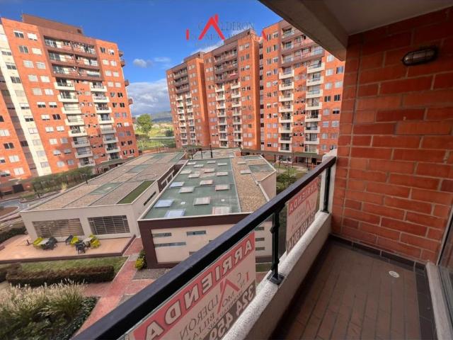 ARRIENDO APARTAMENTO EN CONJUNTO LUCCA LA TOSCANA