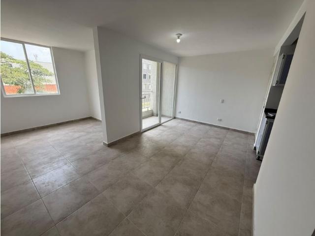 ARRIENDO APARTAMENTO EN CR GOLONDRINAS DE LA COLINA YUMBO