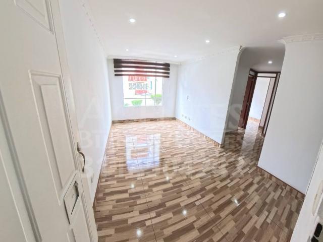 ARRIENDO APARTAMENTO PIO XII CASTILLA CONJUNTO PORTAL DE CASTILLA