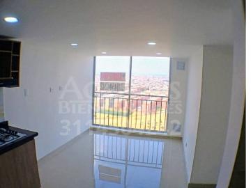ARRIENDO APARTAMENTO SOBRE LA AUTOPISTA SUR Y ESTACION DE TRANSMILENIO CONJUNTO ATARDECERES DE MADELENA