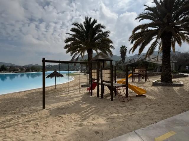 Arriendo Ayres De Chicureo, Piscina Quincho No Perimetral