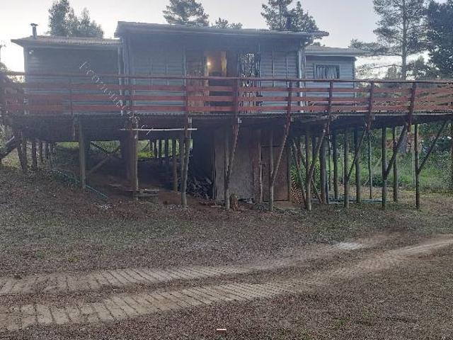 Arriendo año corrido casa amoblada Laguna Verde central