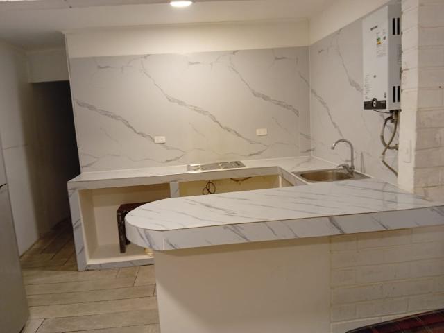 Arriendo año corrido casa semi amoblada