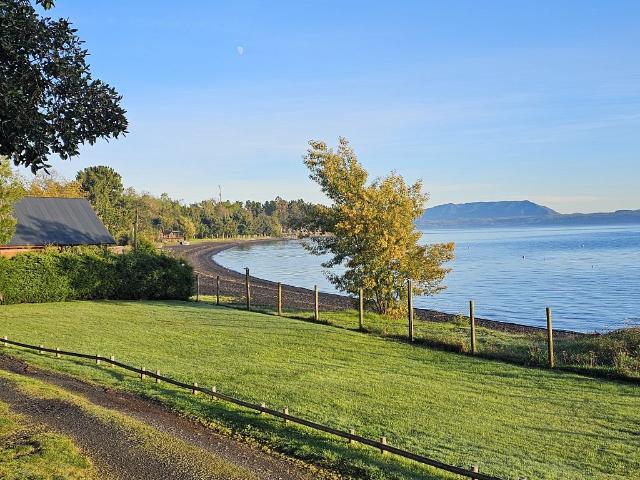 ARRIENDO CABAÑA EN MOLCO 2D 1B ANUAL ORILLA DE LAGO