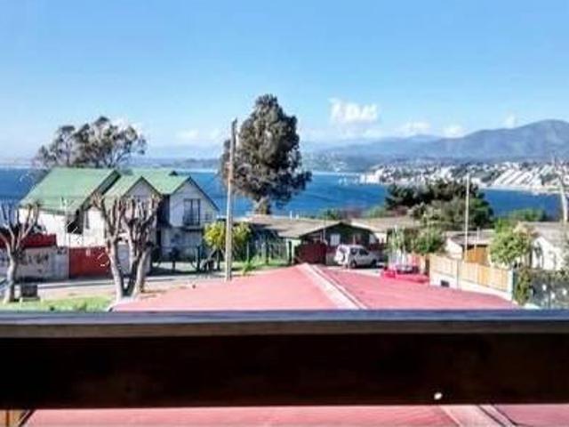 Arriendo Cabaña en Concón con vista al mar