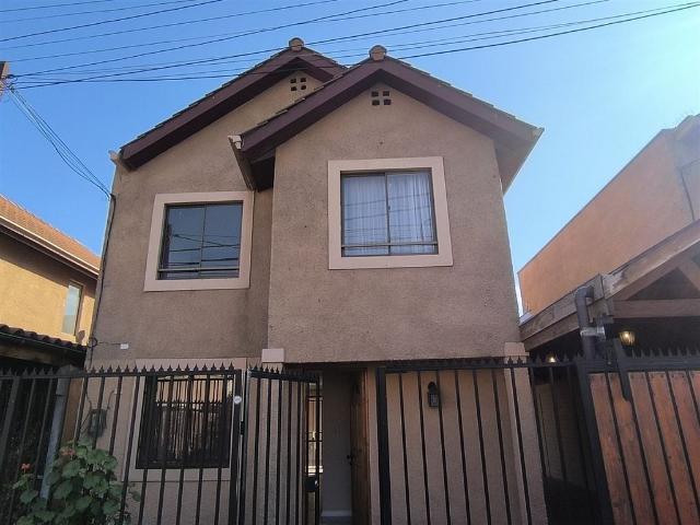Arriendo Casa Maipú Valles del bosque