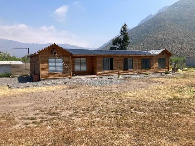 ARRIENDO CASA NUEVA EN PUTAENDO 6D 2B 5000 M2 $ 480 MIL