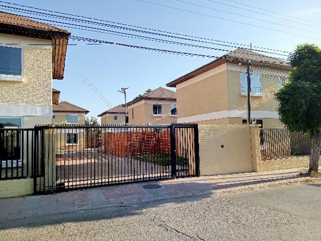 ARRIENDO CASA NUEVA