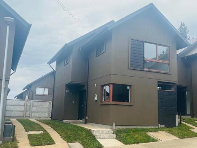 ARRIENDO CASA NUEVA