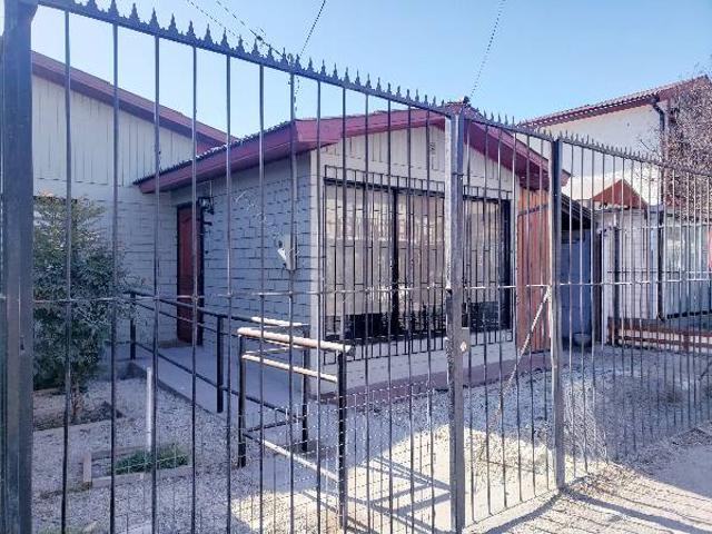 Arriendo Casa a pasos de Clinicas