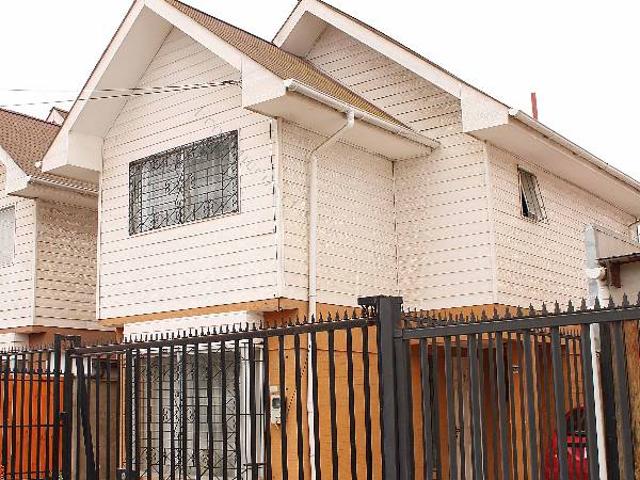 Arriendo Casa Aislada 3D / 2B en Quillota