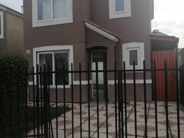 Arriendo casa aislada buin 3 dormitorios