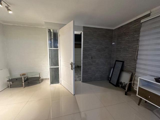 ARRIENDO CASA AISLADA PORTAL ACONCAGUA