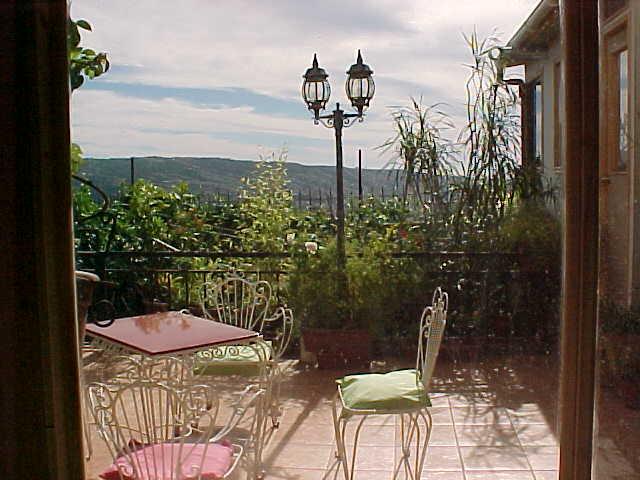 Arriendo Casa amoblada 2d 1b Agua Santa P.5