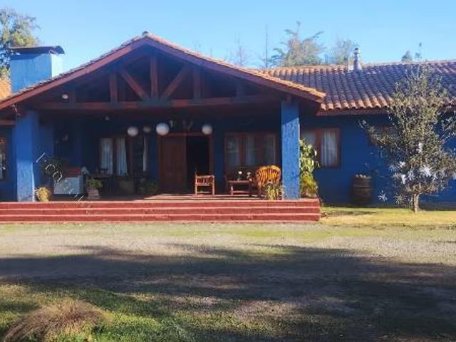 Arriendo casa amplia amoblada
