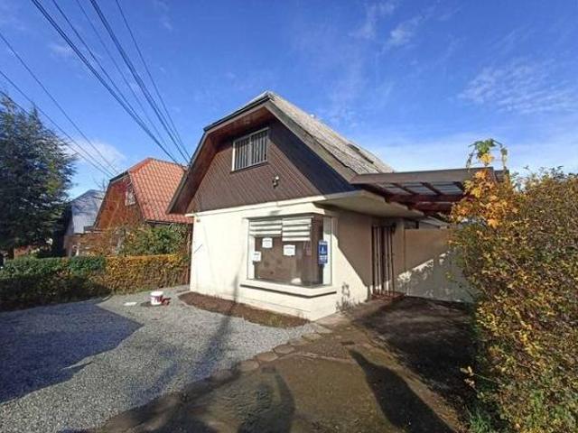 Arriendo Casa Amplia en Barrio Residencial