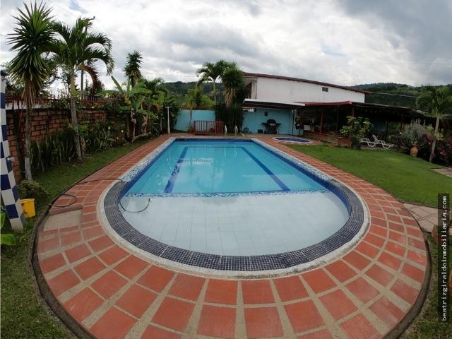 ARRIENDO CASA CAMPESTRE, VEREDA MANZANARES