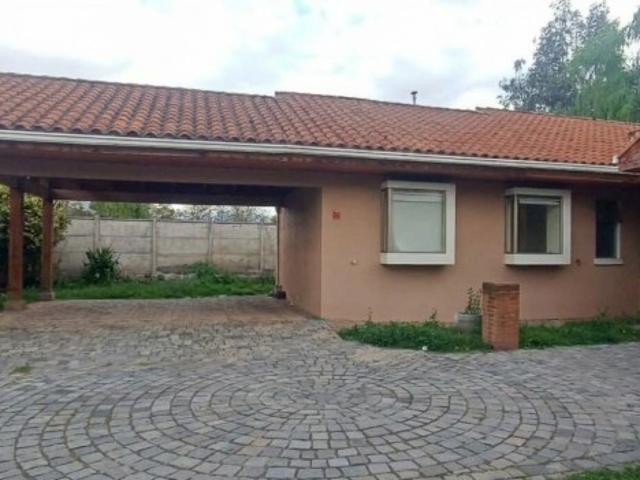 Arriendo Casa Cerca de Avenida San Juan Machali